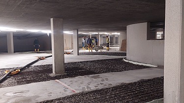 Foto von Vorbereitungen für den Betoneinbau in der Tiefgarage