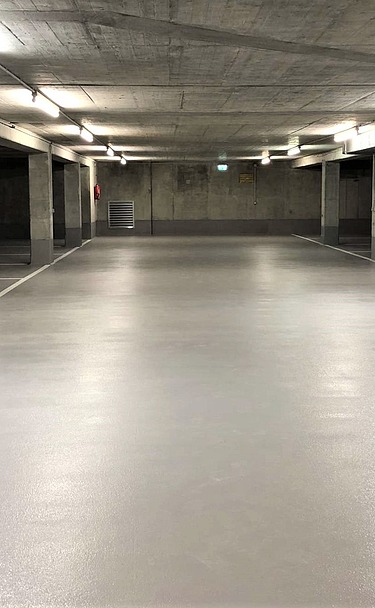 Tiefgarage in der Neue Straße Foto von einer Tiefgarage
