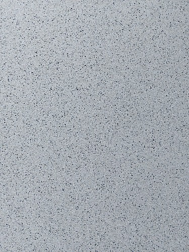 Foto von einer fertigen Balkonbeschichtung mit Acrylat Chipseinstreeung