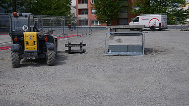 Foto von einem Parkdeck bei der Vorbereitung der Außenanlagen