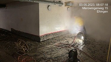 Foto von Höchstdruckwasserstrahlarbeiten an den aufgehenden Bauteilen Wänden